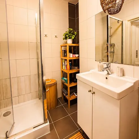 Lägenhet S-6 Quiet Center O&p Apartfamily